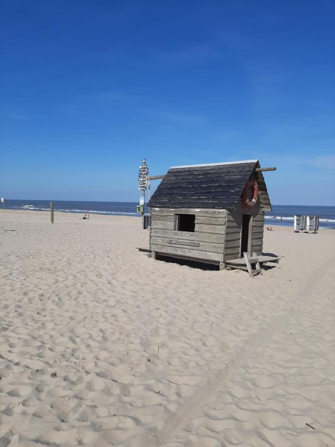 Huisje Finn, Met Grote Tuin En Veel Privacy Dirkshorn エクステリア 写真